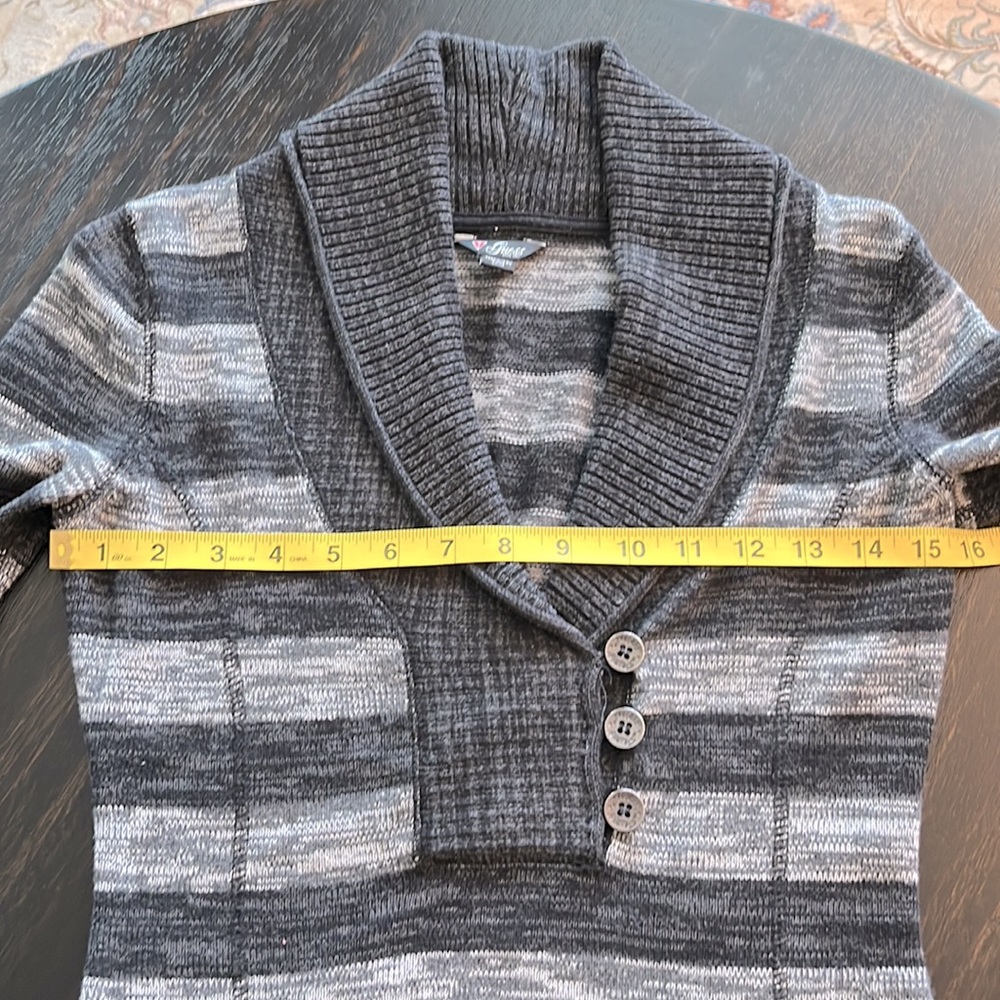 Guess sweater - Picture 3 of 8